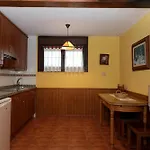 La Casona De Entralgo בית כפרי