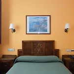 La Casona De Entralgo בית כפרי *