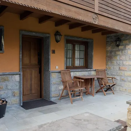 La Casona De Entralgo Casa de Campo Pola de Laviana